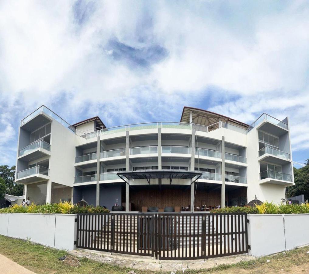 Mazarine Surf Suites Hiriketiya Dikwella Luaran gambar