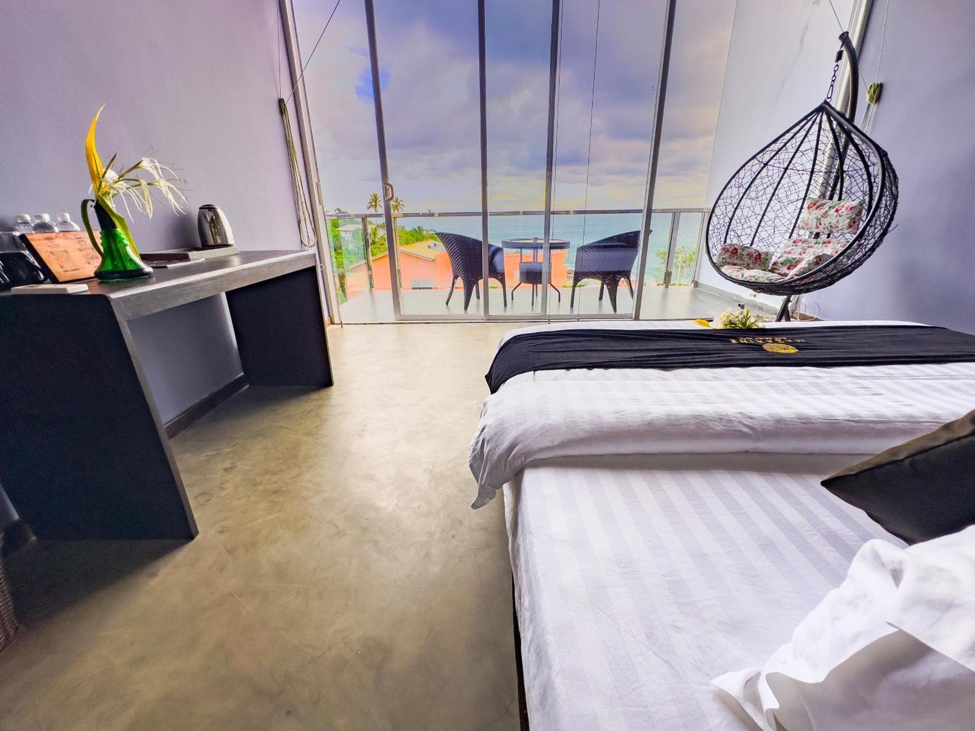 Mazarine Surf Suites Hiriketiya Dikwella Luaran gambar